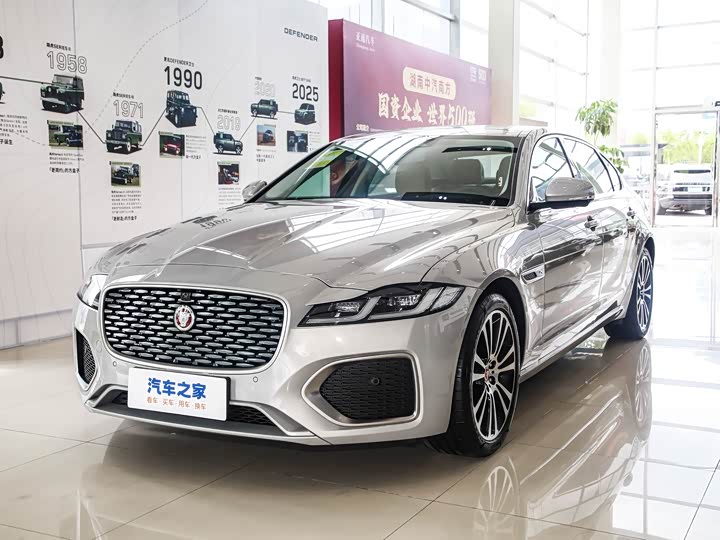 Jaguar XF L 2025 2025款 2.0T P250 两驱尊享豪华版