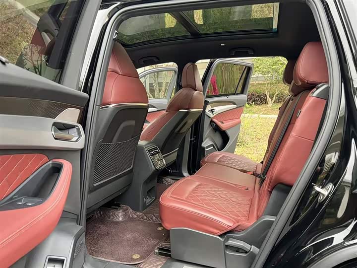 Audi Q6 2023 2023款 45 TFSI quattro 齐云型 飞骑套装