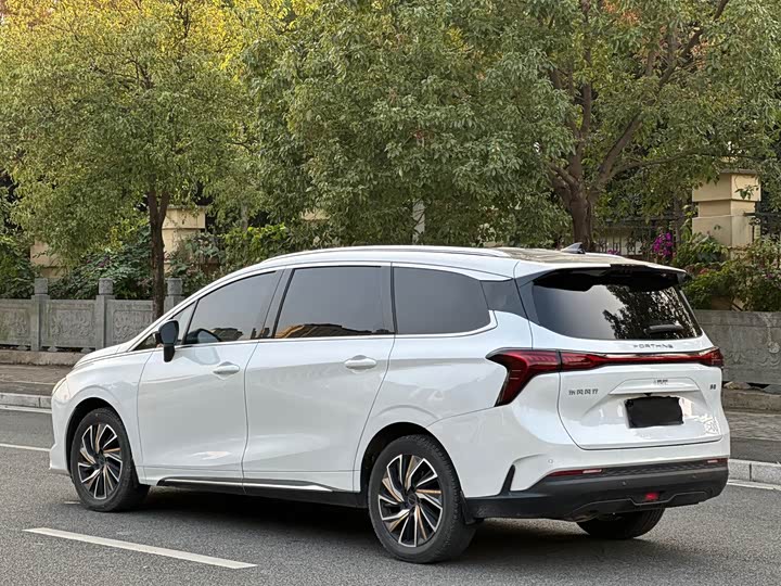 Dongfeng Forthing Yacht 2022 2022款 1.5T DCT逐浪版