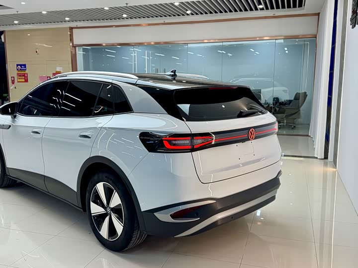 2025 Volkswagen ID.4 X