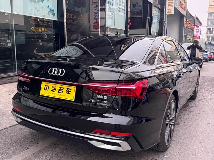 Audi A6L 2025 2025款 45 TFSI quattro 臻选动感型
