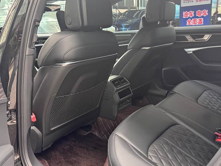 Audi A6L 2025 2025款 45 TFSI quattro 臻选动感型