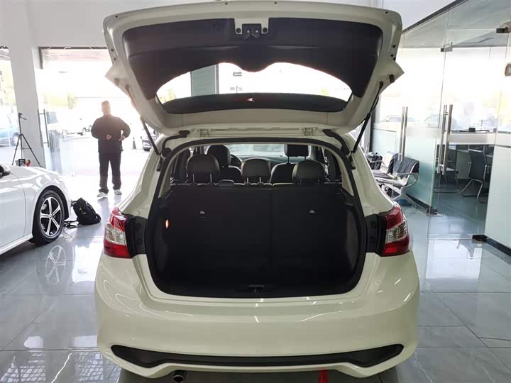 Nissan Tiida 2024 2024款 1.6L CVT智行版