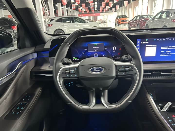 Ford Edge 2025 2025款 锐界L 2.0T EcoBoost E混动四驱七座至尊型