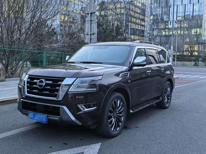 Nissan Armada 2023 2023款 ARMADA 5.6L 无敌舰队旗舰版