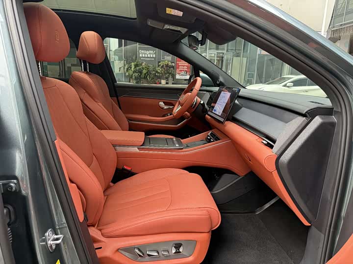 BYD Tang L 2025 2025款 DM 175KM无人机玩家版