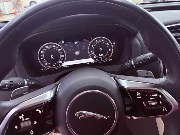 Jaguar XE L 2024 2024款 2.0T 250PS R-DYNAMIC S进取运动版