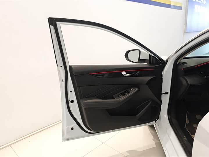 Dongfeng Aeolus Yixuan Max 2024 2024款 1.5T 豪华版