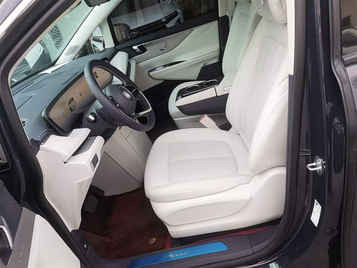 Buick GL8 Hybrid 2026 2026款 陆尊 奢享版