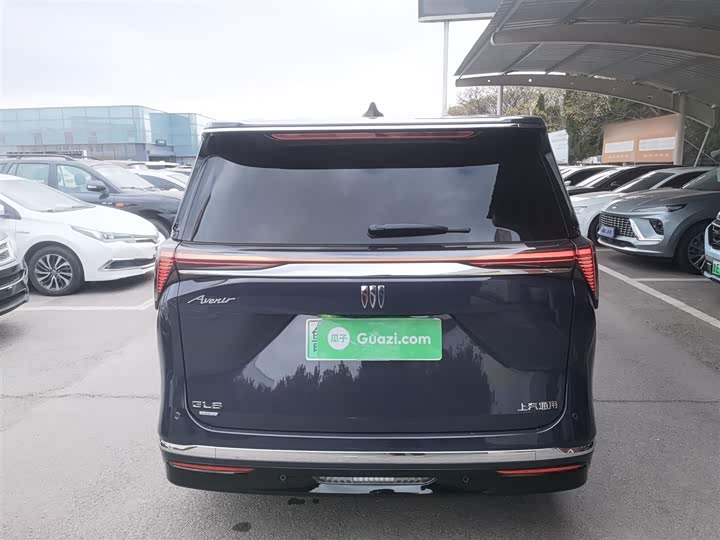 Buick GL8 Hybrid 2026 2026款 陆尊 奢享版