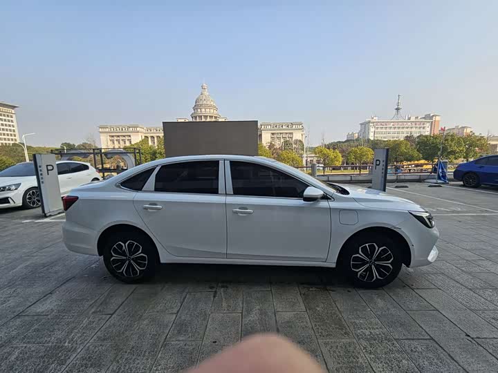 Roewe i6 Max EV 2023 2023款 EV 420天幕特别版
