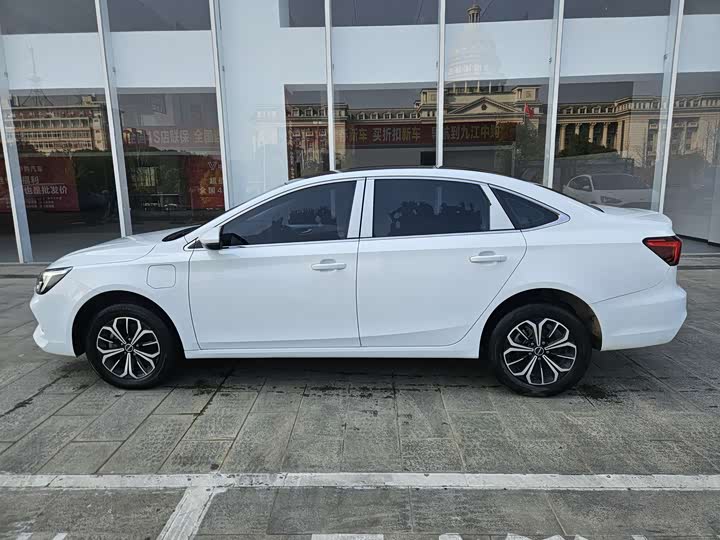 Roewe i6 Max EV 2023 2023款 EV 420天幕特别版