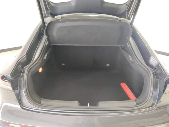 Changan UNI-V Hybrid 2024 2024款 蓝鲸智电iDD 136km 智尊型