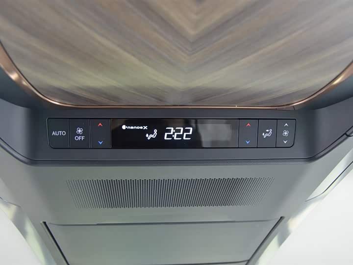 Lexus LM 2023 2023款 500h 六座尊崇版