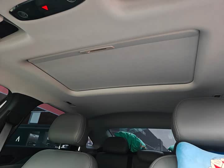 Geely Galaxy L6 2025 2025款 EM-i 140km 探索+版