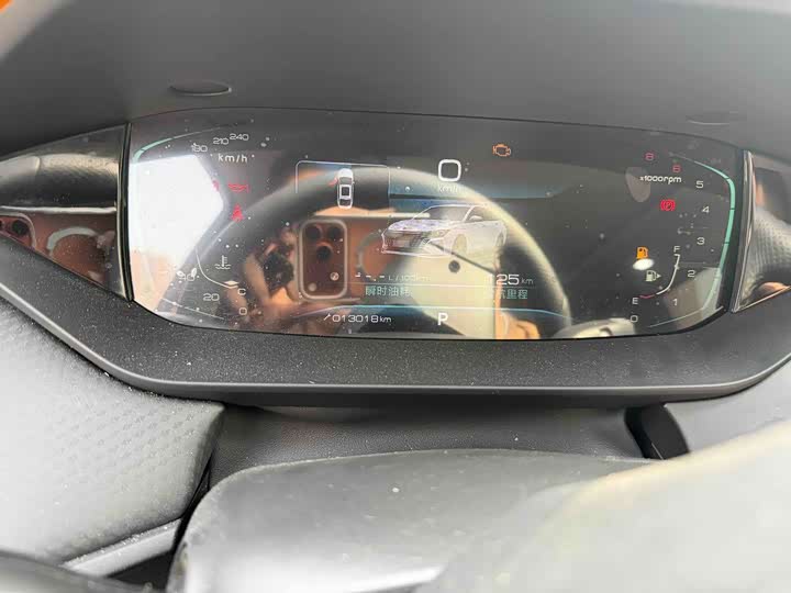 Dongfeng Aeolus Yixuan Max 2023 2023款 1.5T 超炫潮爸版