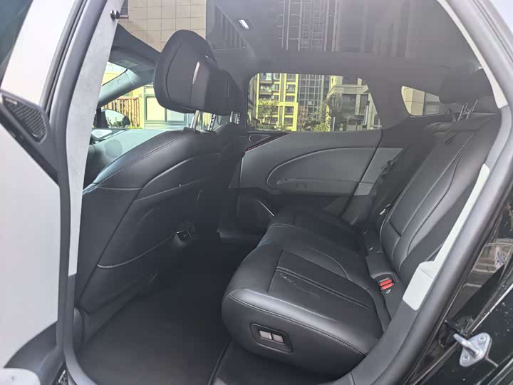 Zeekr 007 2024 2024款 后驱智驾版 100kWh