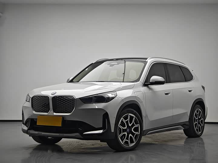 BMW iX1 2023 2023款 xDrive30L X设计套装
