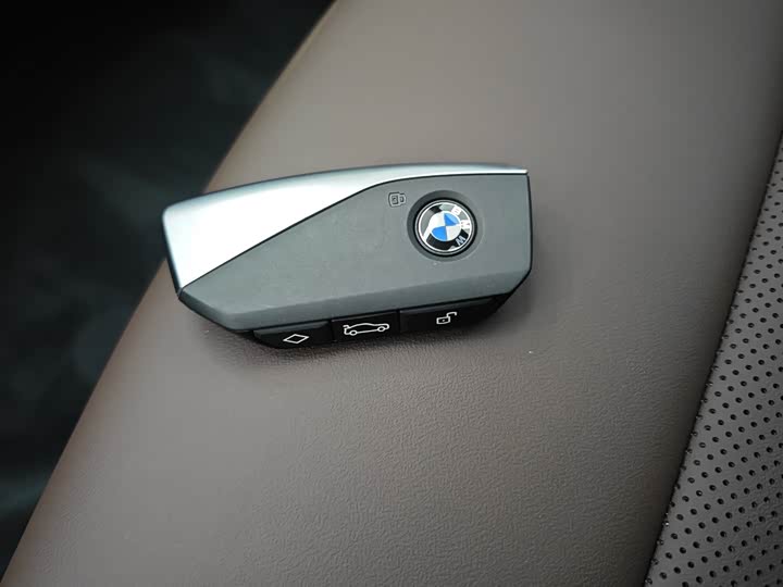 BMW iX1 2023 2023款 xDrive30L X设计套装