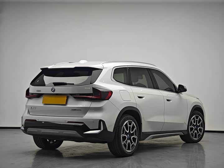 BMW iX1 2023 2023款 xDrive30L X设计套装