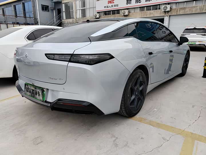 GAC Hyptec GT 2023 2023款 710后驱超充版