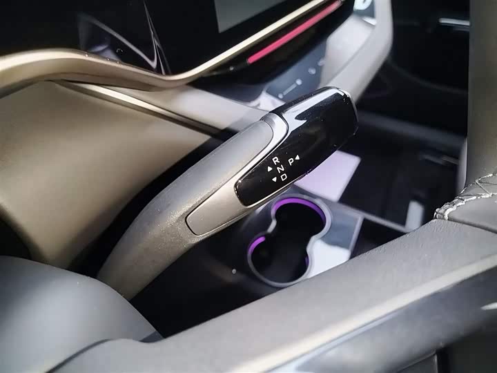 Hongqi EH7 2024 2024款 690 Pro荣耀版