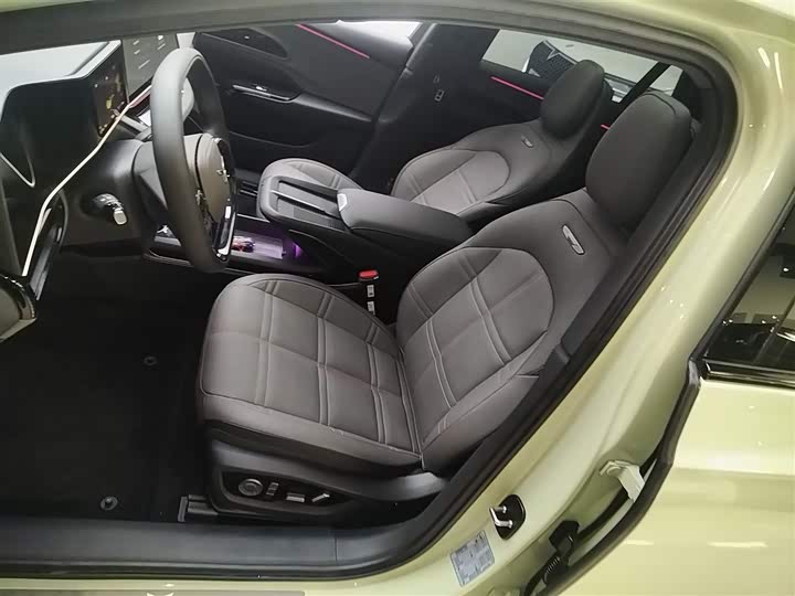 Hongqi EH7 2024 2024款 690 Pro荣耀版