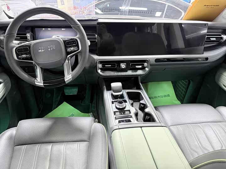 BAIC Beijing BJ40 2024 2024款 2.0T 全新城市猎人版 至尊型