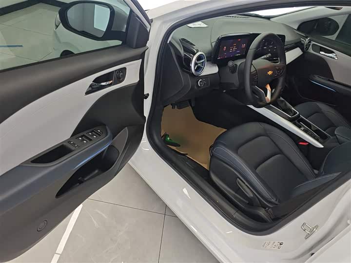 Chevrolet Monza 2024 2024款 1.5L 双离合悦享版