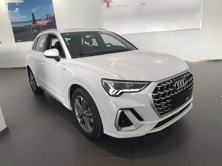 Audi Q3 2024 2024款 40 TFSI 时尚动感型