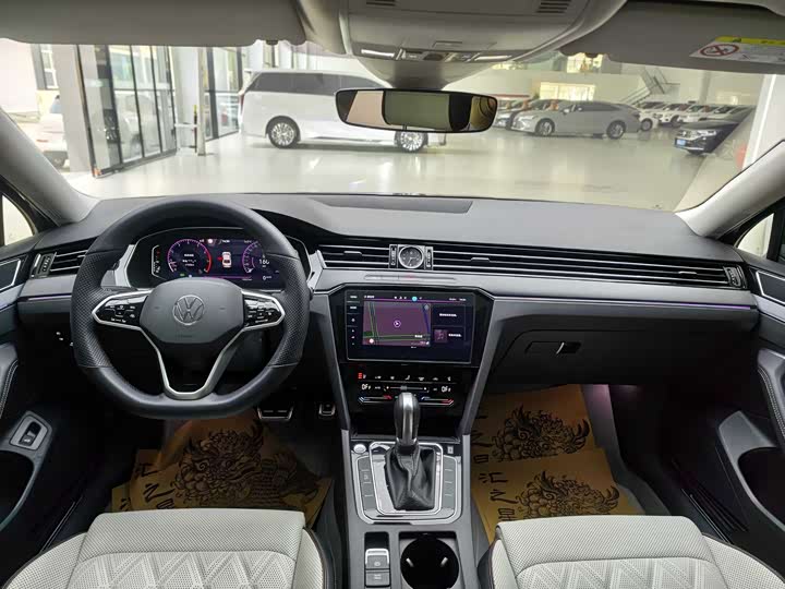 Volkswagen Magotan 2025 2025款 众享款 330TSI DSG豪华型
