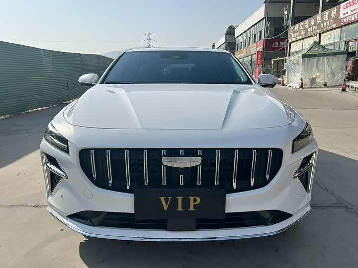 Geely Preface L 2024 2024款 油混 1.5TD 天宫版