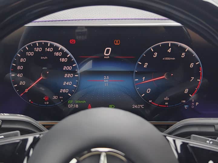 Mercedes-Benz Vito 2024 2024款 2.0T 商务版 7座