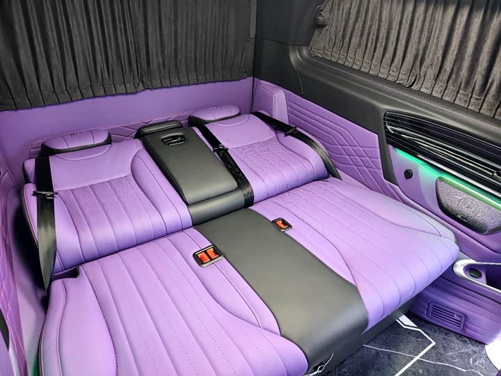 Mercedes-Benz Vito 2024 2024款 2.0T 商务版 7座