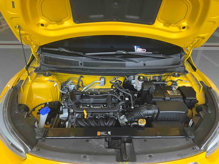 Kia KX1 2021 2021款 1.4L CVT趣享天窗款