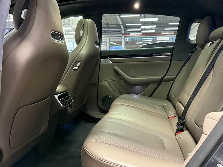 Luxeed R7 2025 2025款 增程 251km Max