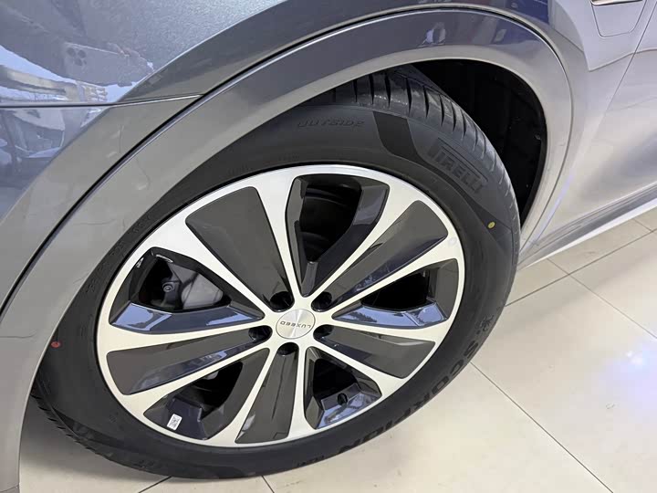 Luxeed R7 2025 2025款 增程 251km Max