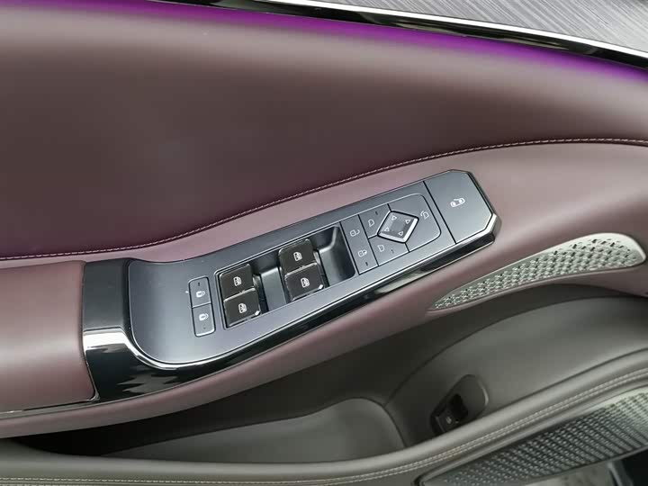 Denza Z9GT 2024 2024款 1100四驱Ultra版