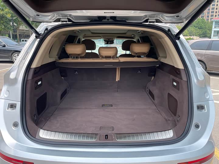 Aito M7 2024 2024款 1.5T 四驱Plus版 5座