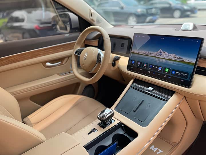 Aito M7 2024 2024款 1.5T 四驱Plus版 5座