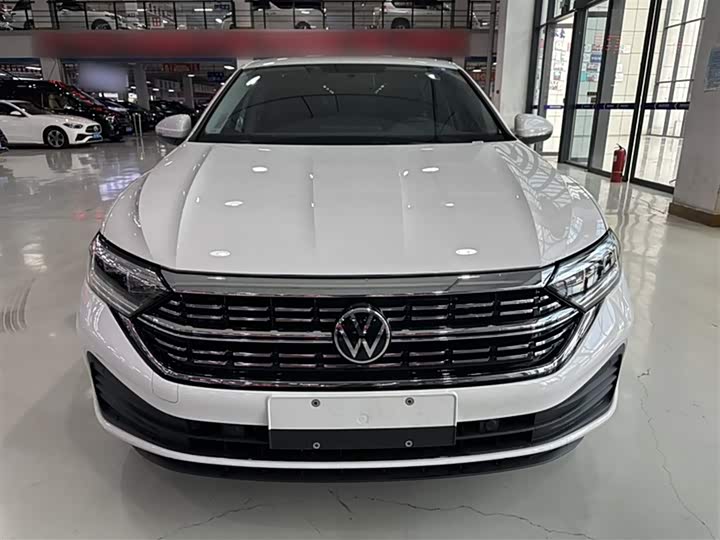 Volkswagen Sagitar L 2025 2025款 改款三 300TSI DSG超越版