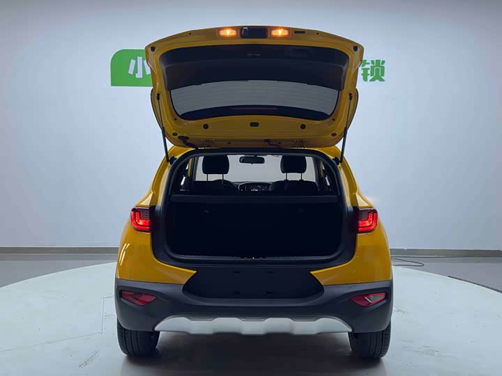 Kia KX1 2021 2021款 1.4L CVT天窗款