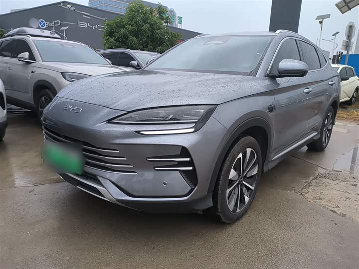 2025 BYD Song Plus Hybrid/EV