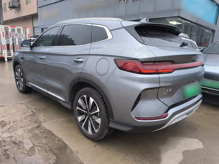 2025 BYD Song Plus Hybrid/EV