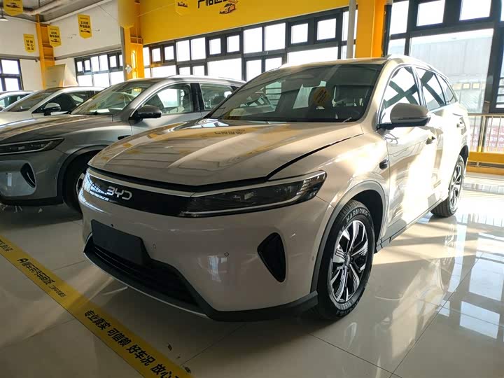 2025 BYD Sea Lion 05 DM-i Hybrid