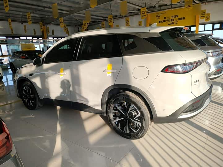 2025 BYD Sea Lion 05 DM-i Hybrid