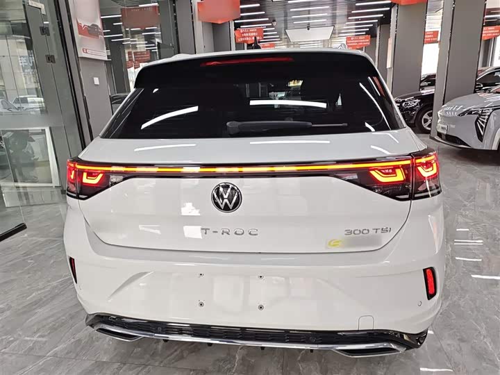 Volkswagen T-Roc 2024 2024款 300TSI DSG两驱辰光版