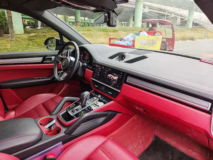 Porsche Cayenne Hybrid 2023 2023款 Cayenne E-Hybrid 2.0T 铂金版