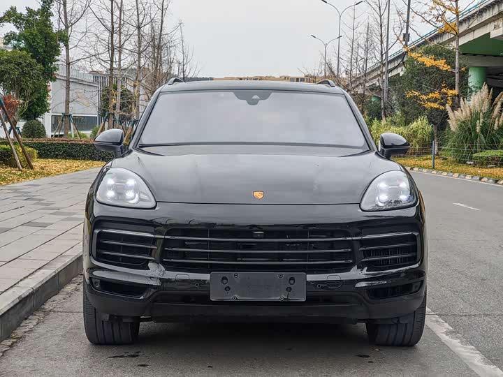 Porsche Cayenne Hybrid 2023 2023款 Cayenne E-Hybrid 2.0T 铂金版