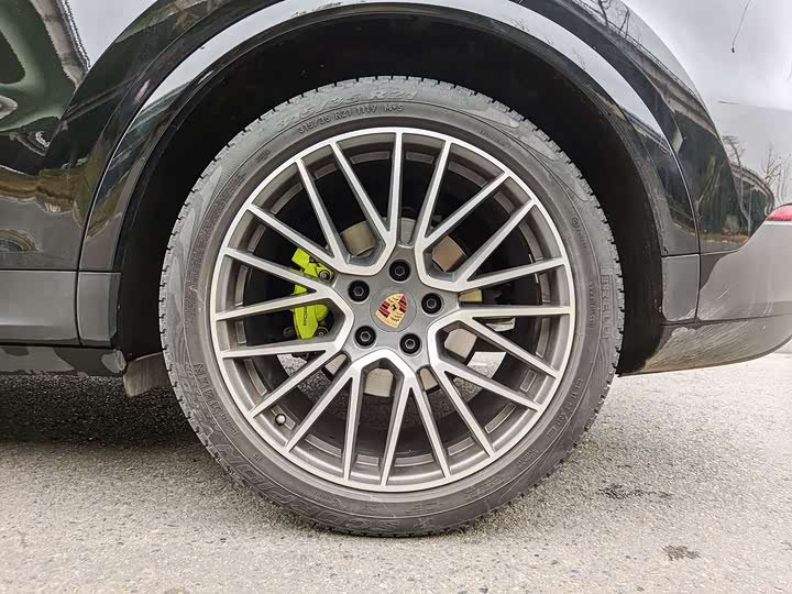 Porsche Cayenne Hybrid 2023 2023款 Cayenne E-Hybrid 2.0T 铂金版